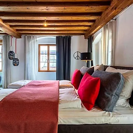 Baronhaus & 3*